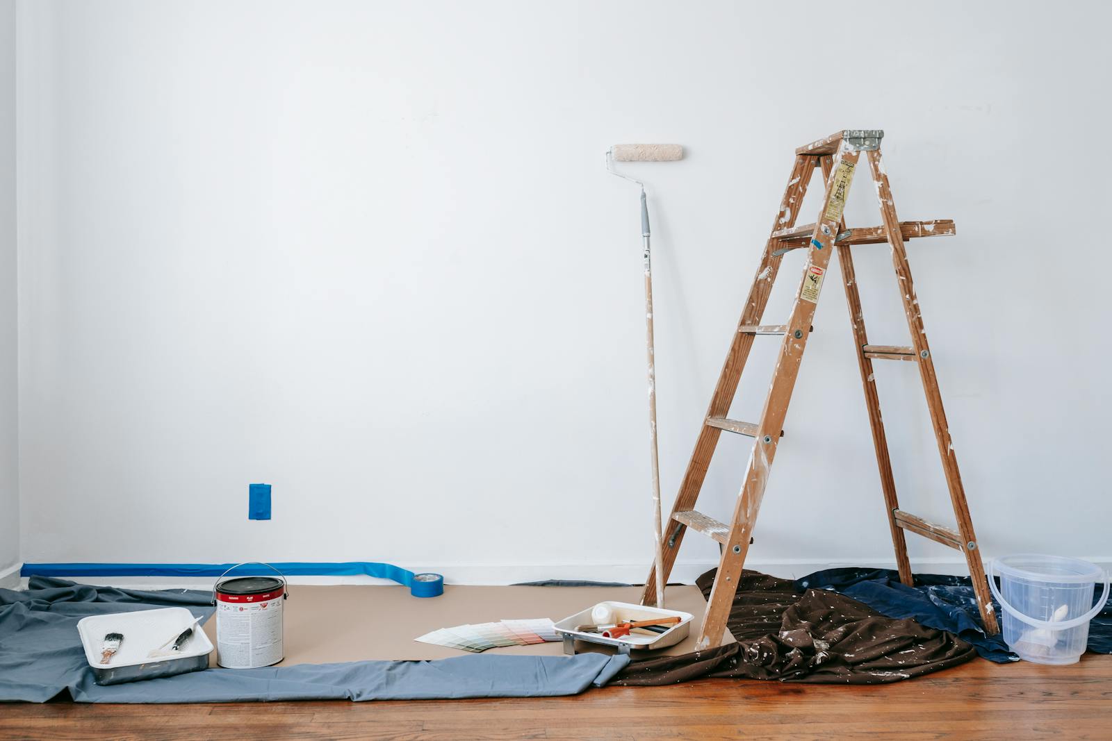 painting house